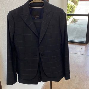 Banana Republic 3 piece Suit